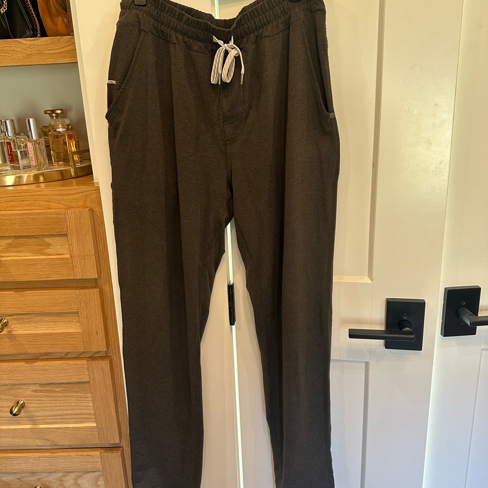 Vuori Dark Gray Joggers with White Drawstring